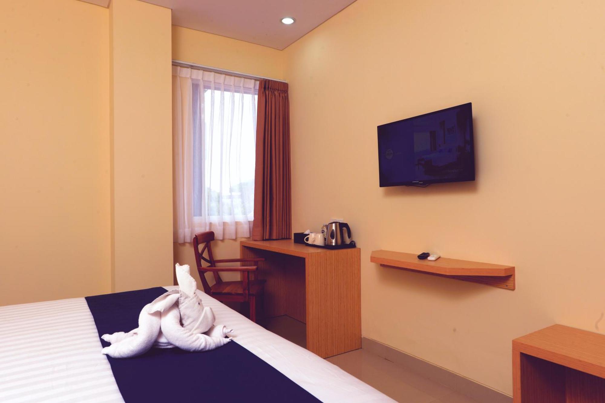 Hotel Dafam Rio Bandung Exteriér fotografie