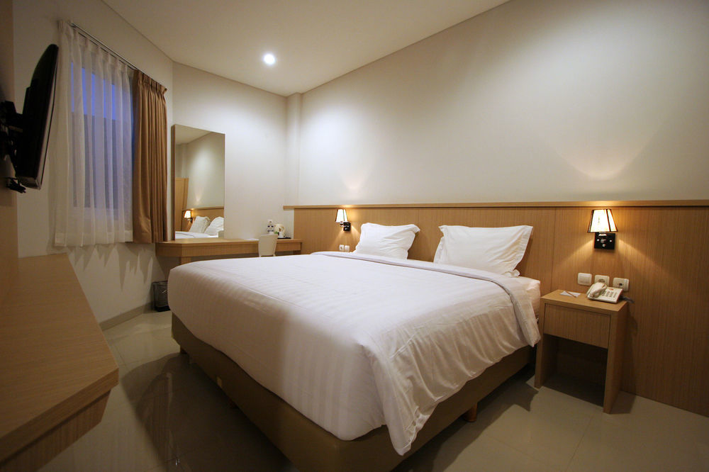 Hotel Dafam Rio Bandung Exteriér fotografie